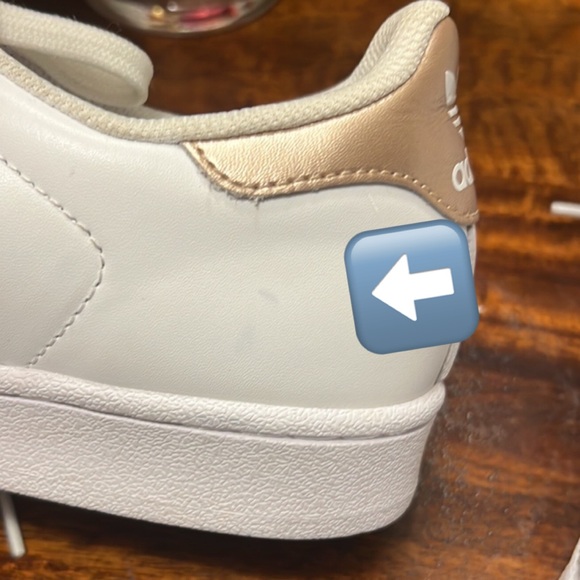 Adidas Superstars Tennis Shoes in White Copper Metallic, Size 8 - Picture 12 of 16